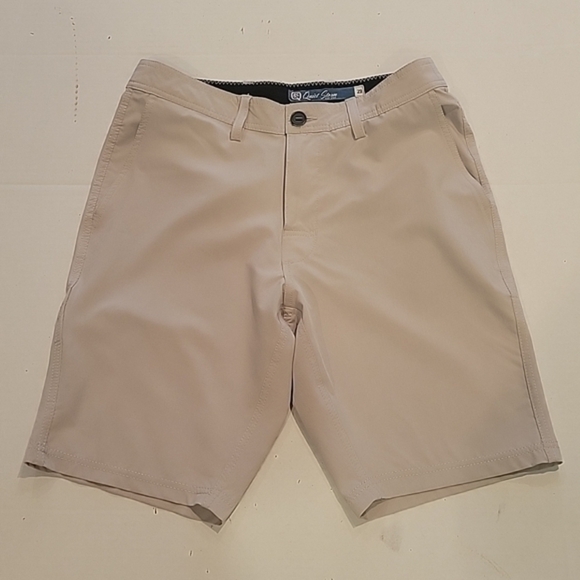 quiet storm Other - QUIET STORM KHAKI POLYESTER SHORTS (sz 29)‎
